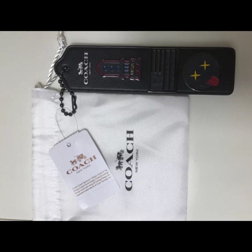 Coach Face Bear Key Ring Key Chain